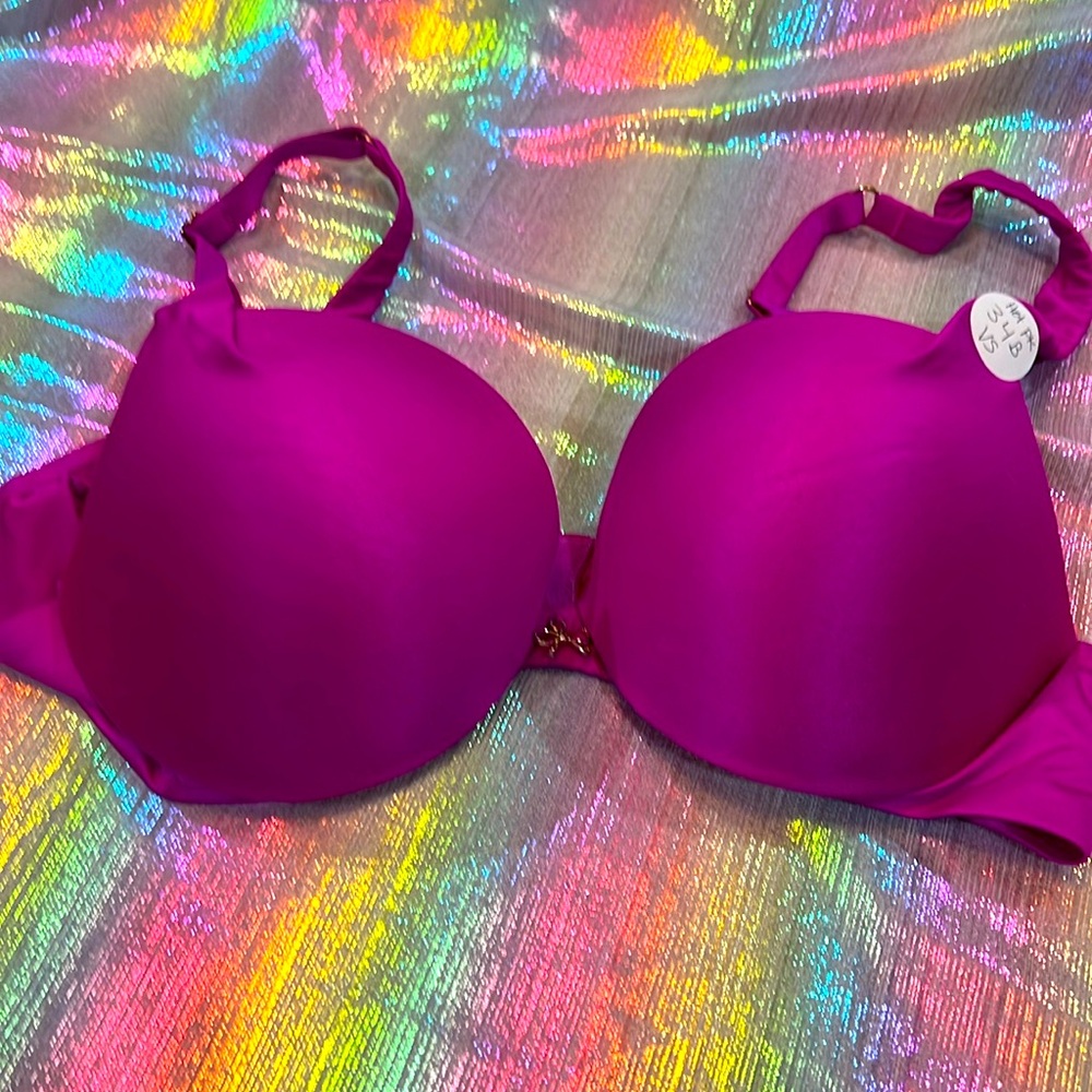 EUC Victoria’s Secret Plunge Bra